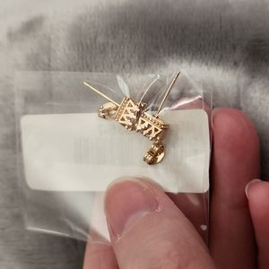 White gold plated stud earrings